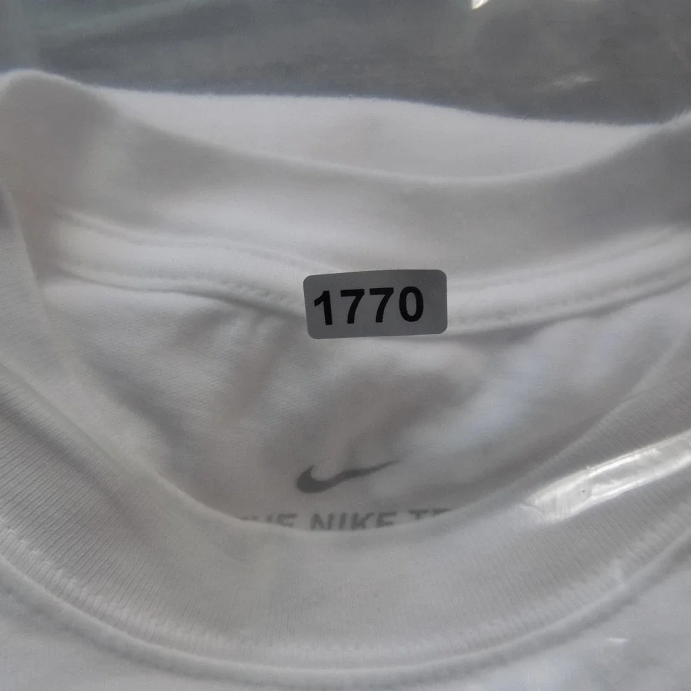 Nike Graphic T-Shirt Mens Medium White Good Crazy Wild Primitive Quote Tee